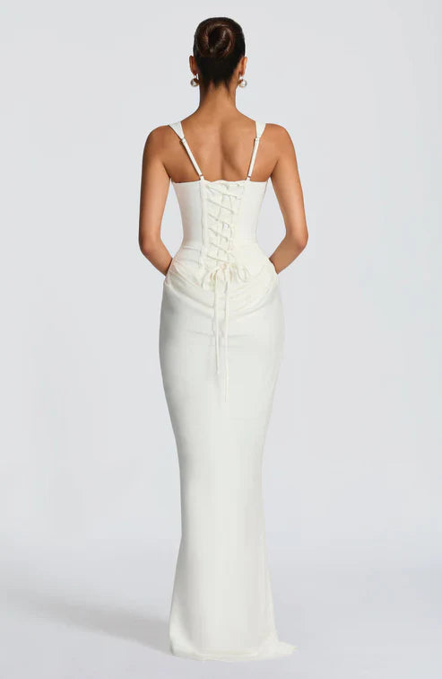 Leonor | Vestido Impacto Lujoso Atemporal